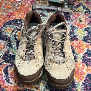 AS IS NEW BALANCE 645